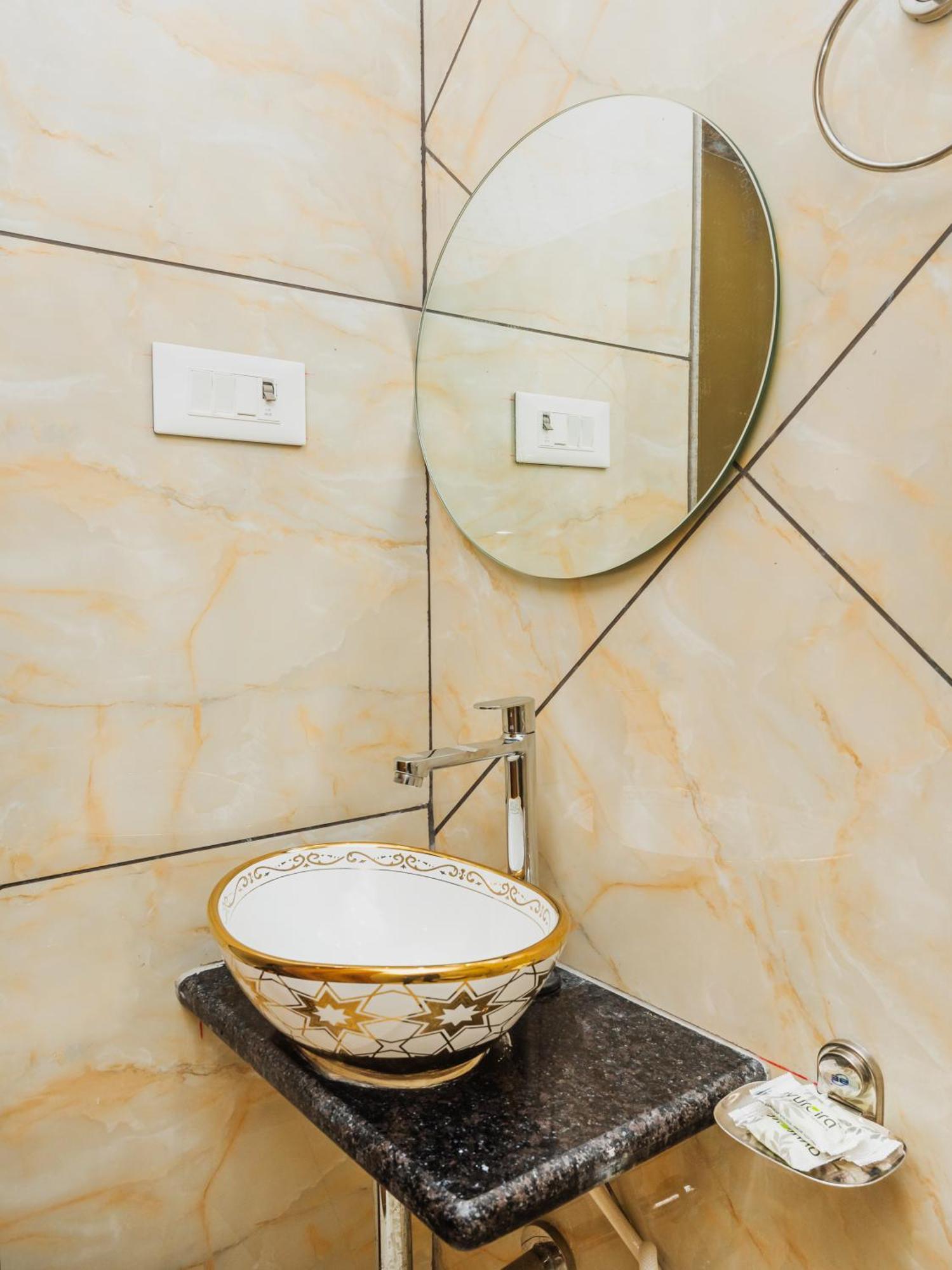 Hotel Era מומביי מראה חיצוני תמונה