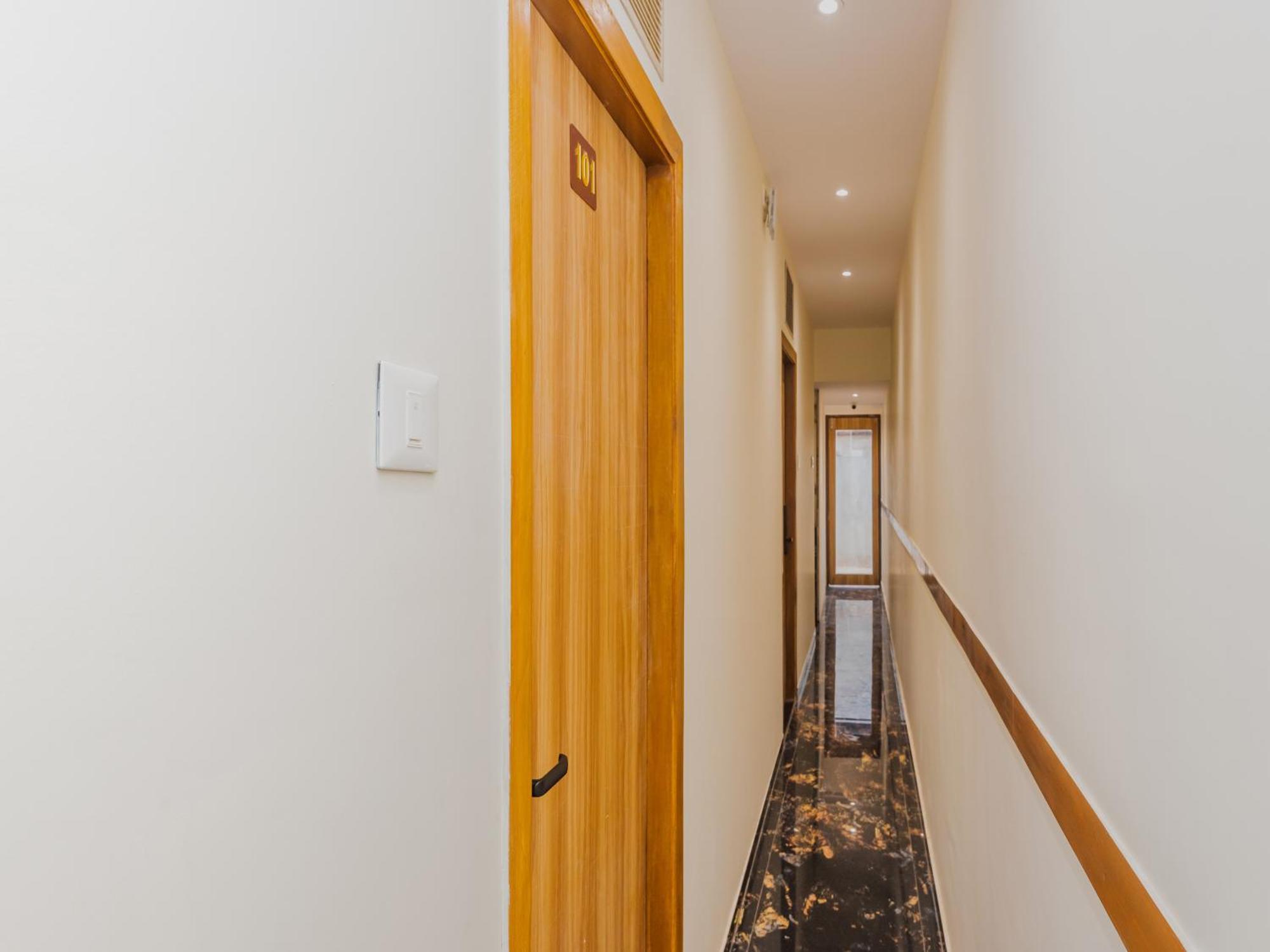 Hotel Era מומביי מראה חיצוני תמונה