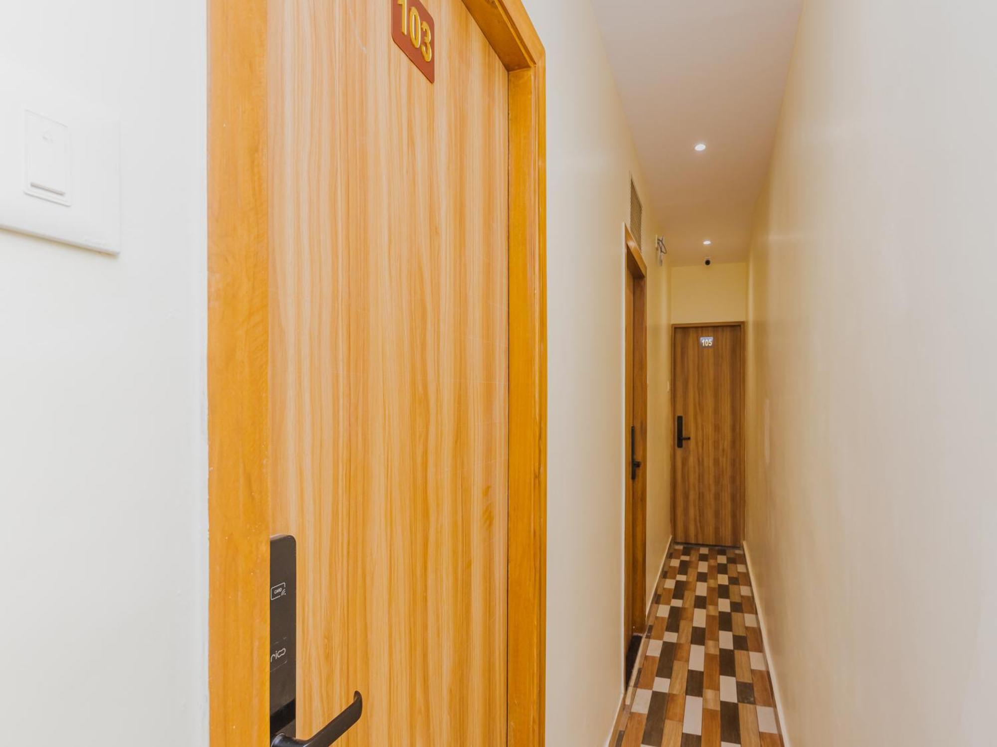 Hotel Era מומביי מראה חיצוני תמונה