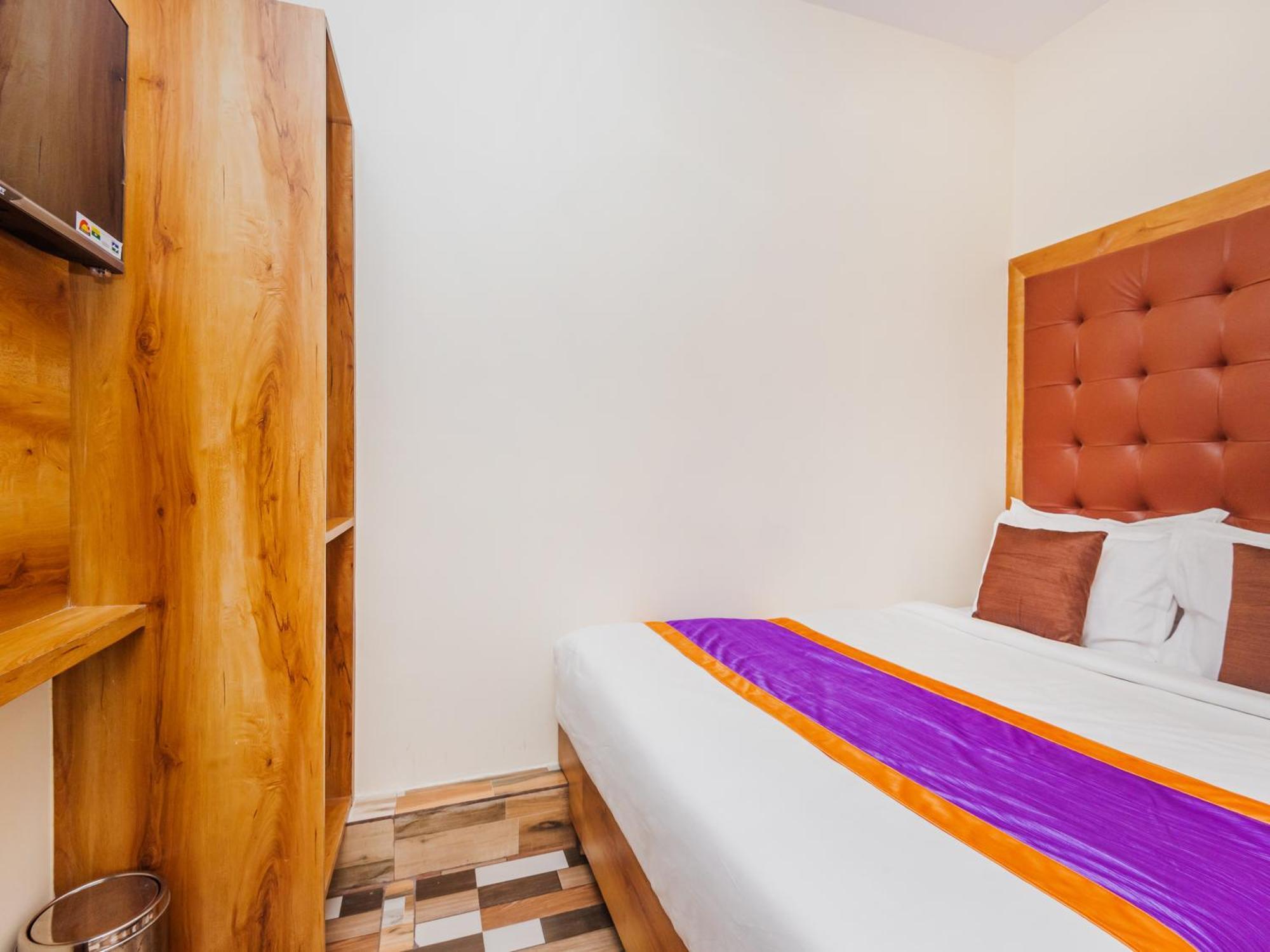 Hotel Era מומביי מראה חיצוני תמונה