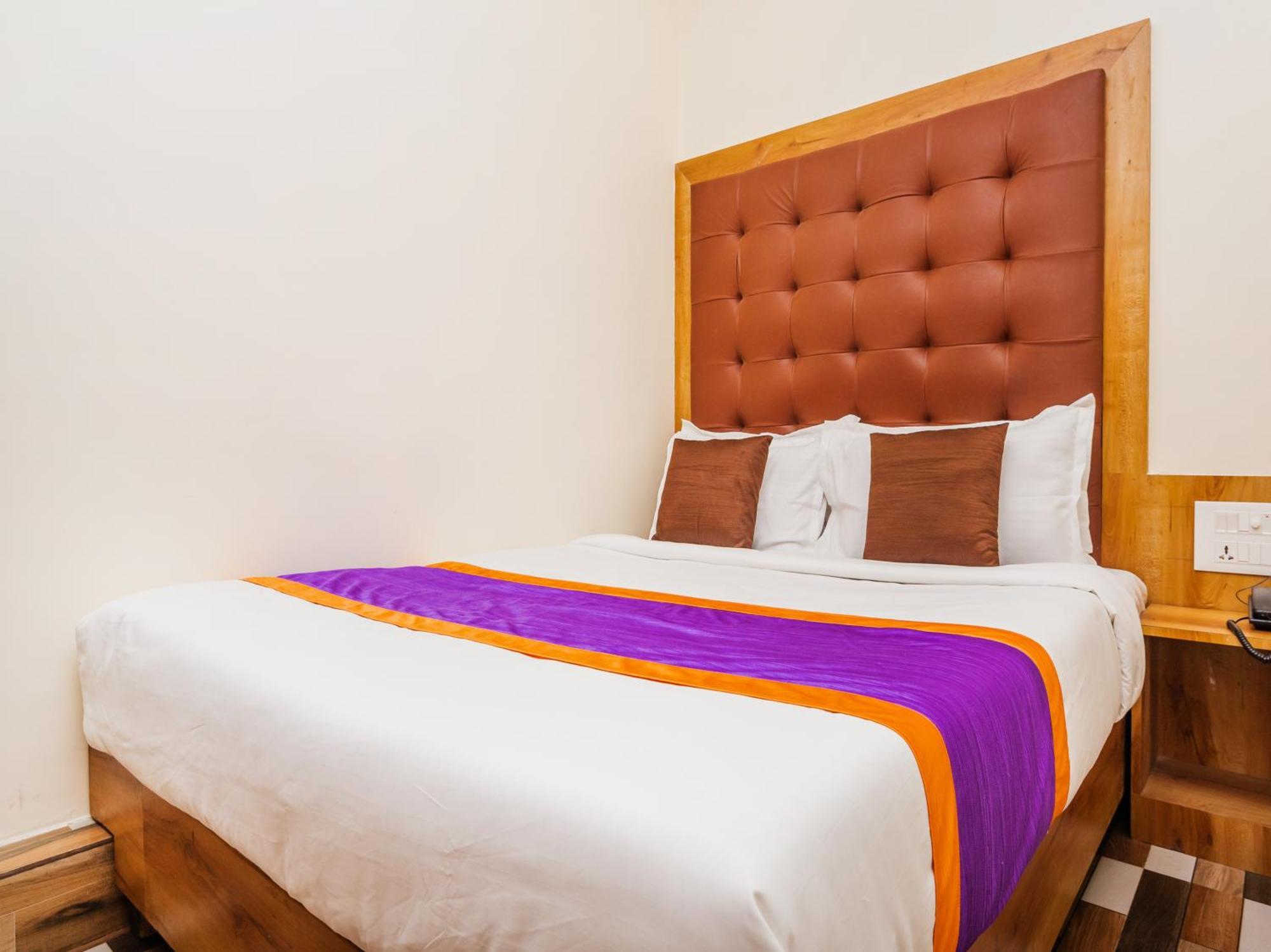 Hotel Era מומביי מראה חיצוני תמונה