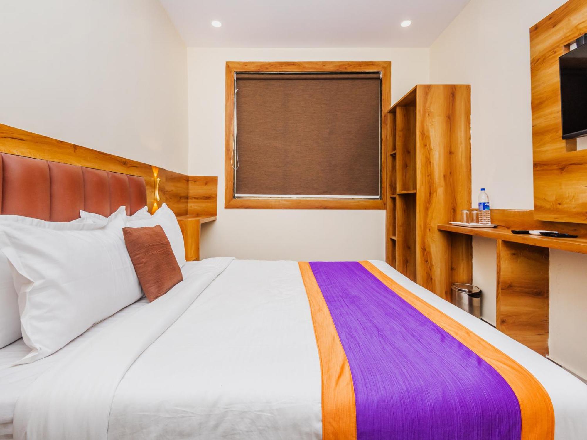 Hotel Era מומביי מראה חיצוני תמונה