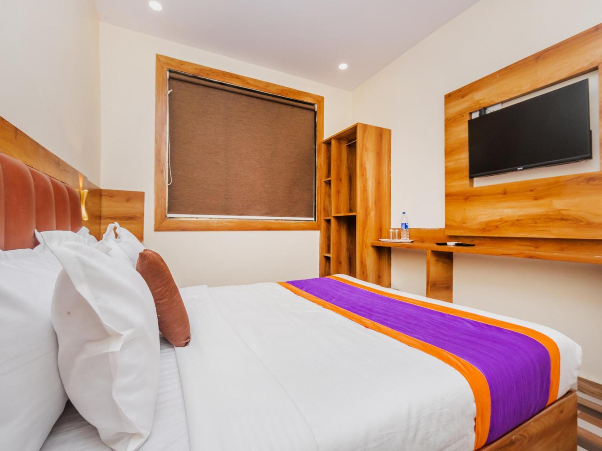 Hotel Era מומביי מראה חיצוני תמונה