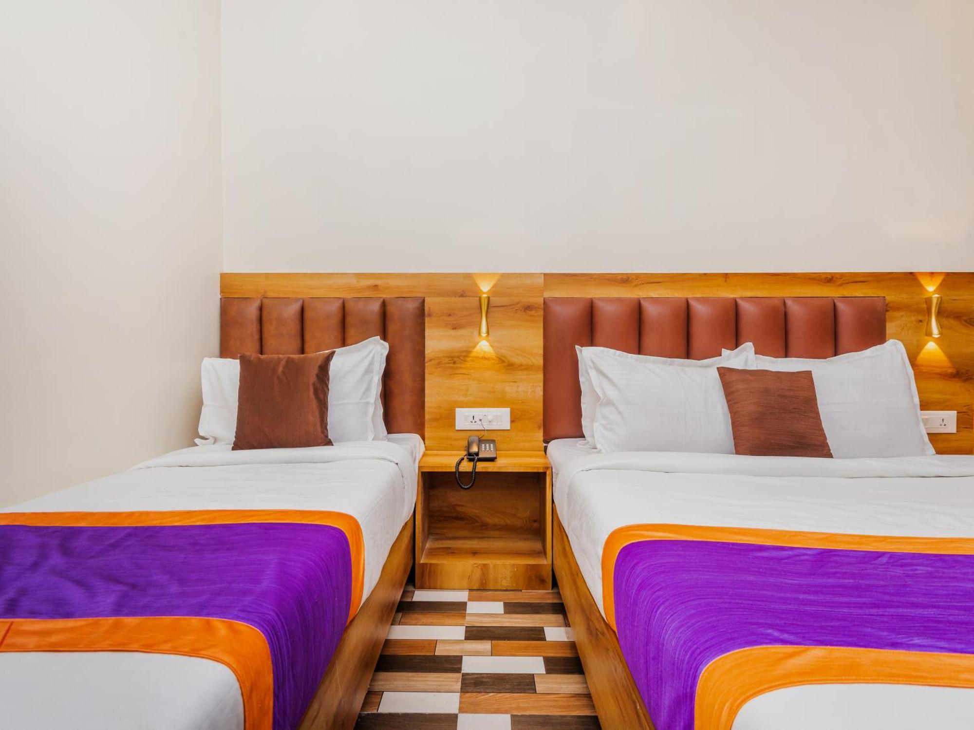 Hotel Era מומביי מראה חיצוני תמונה
