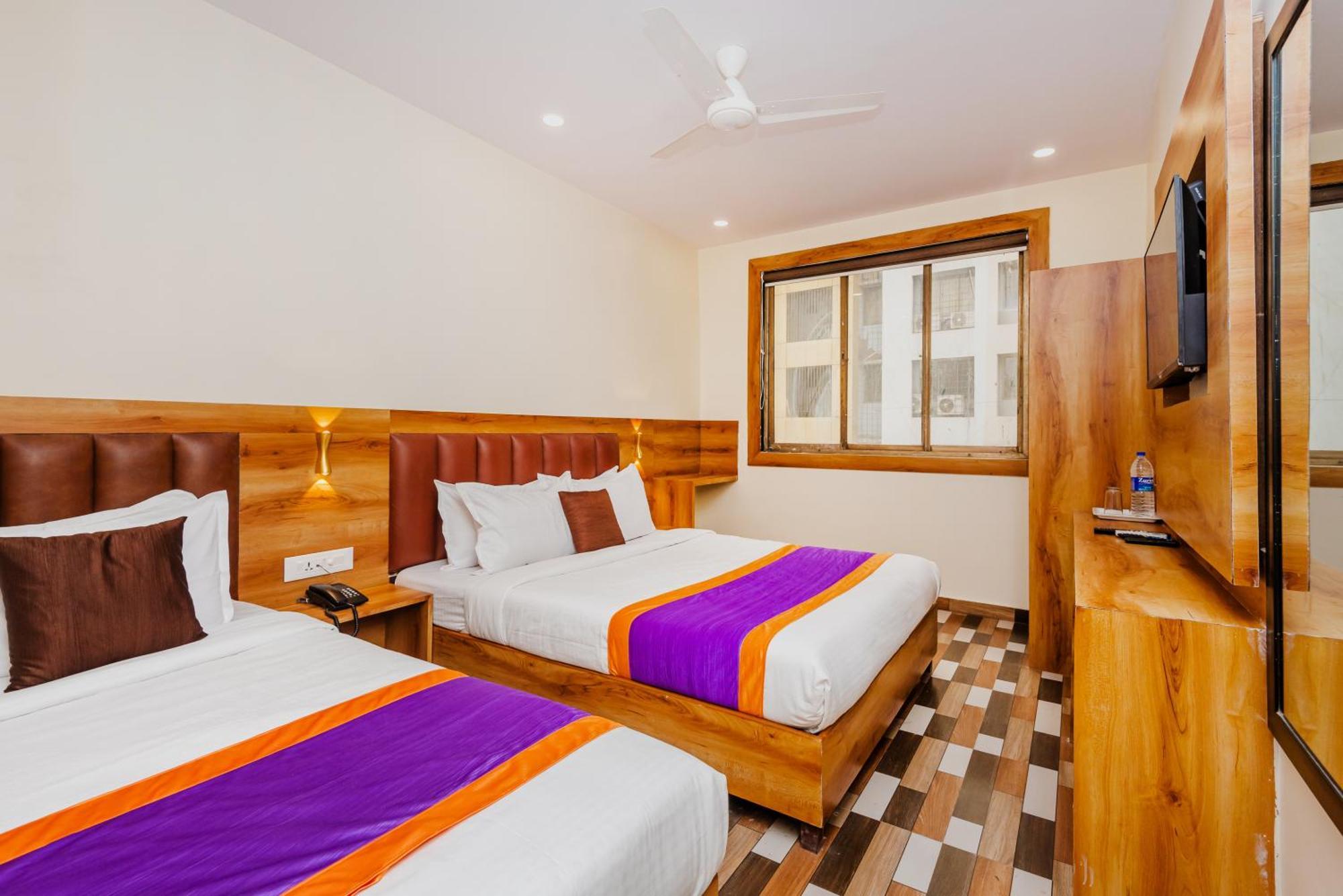 Hotel Era מומביי מראה חיצוני תמונה